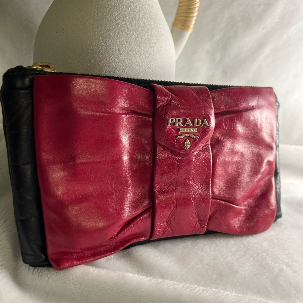 PRADA BOW Black Leather Zipper Pouch Pink Ribbon